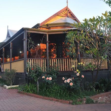 珀斯 吉尔福德河度假旅馆酒店 外观 照片